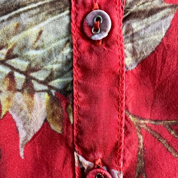 Johnny Was Sheer Button Front Red Multi Color Roll Sleeve Tunic Size L - Picture 7 of 13